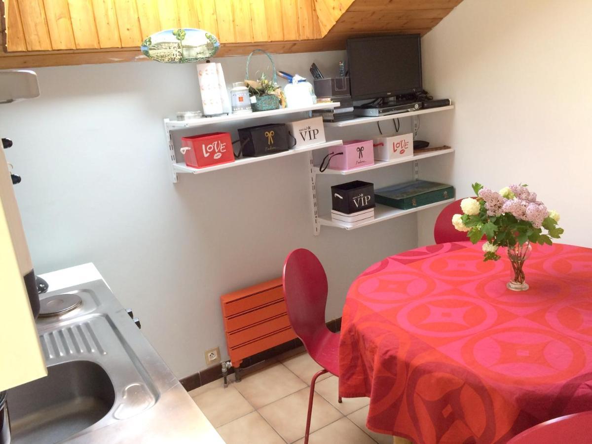 Appartement De 2 Chambres Avec Terrasse Et Wifi A Rochesson A 6 Km Des Pistes Екстериор снимка