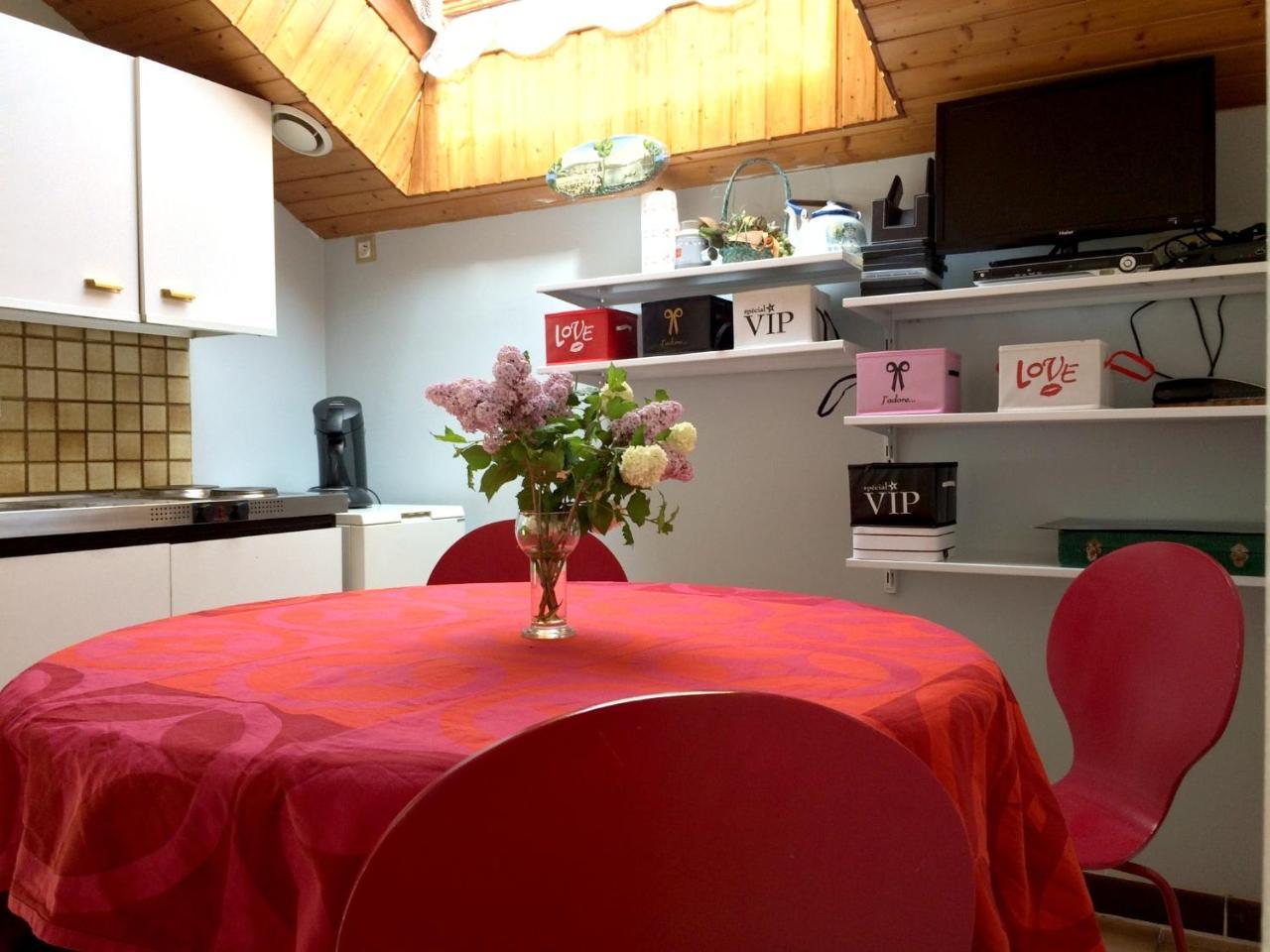 Appartement De 2 Chambres Avec Terrasse Et Wifi A Rochesson A 6 Km Des Pistes Екстериор снимка